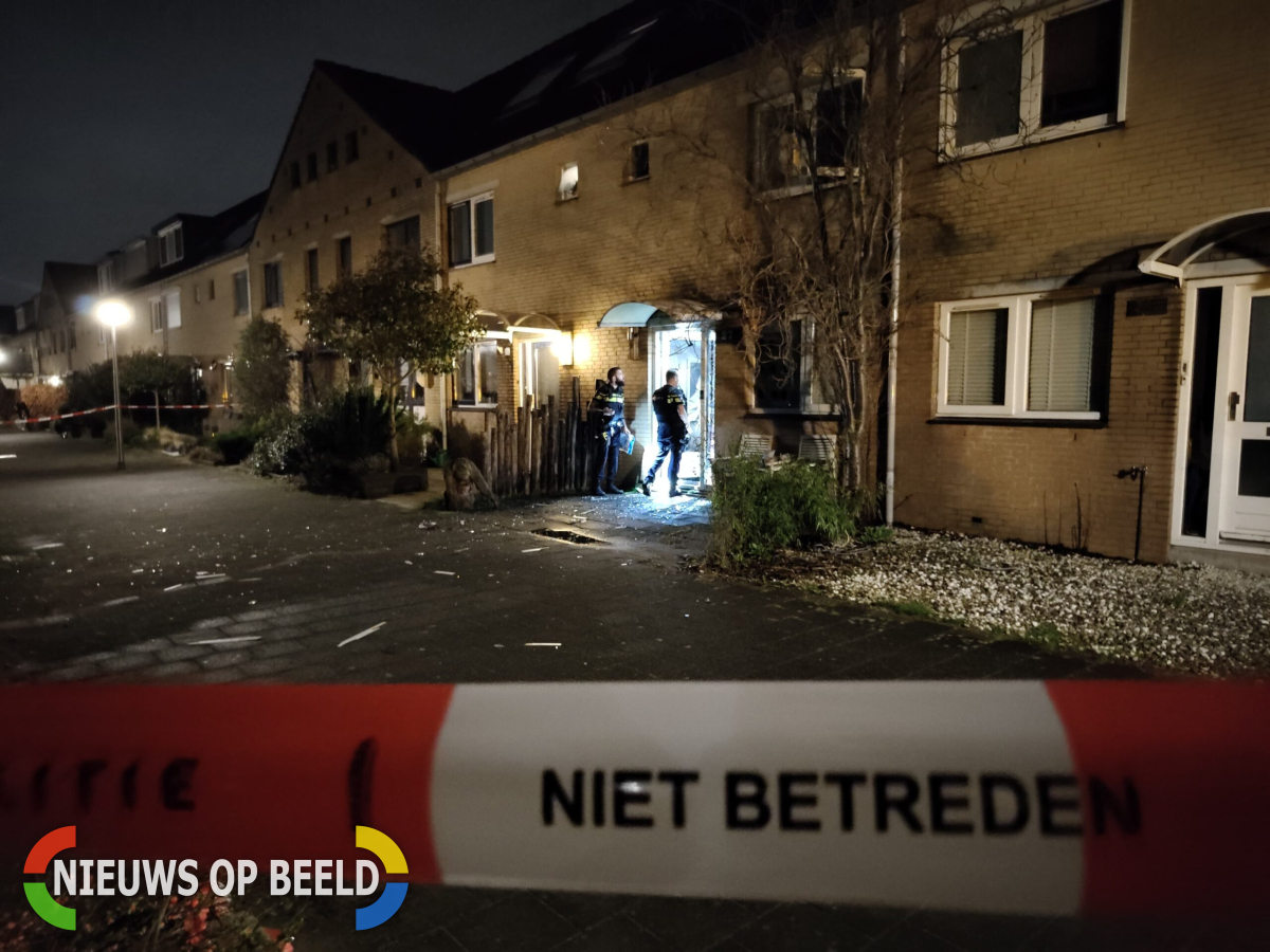 Opnieuw Explosie Bij Woning Ravelstraat Capelle Aan Den IJssel Gewonde