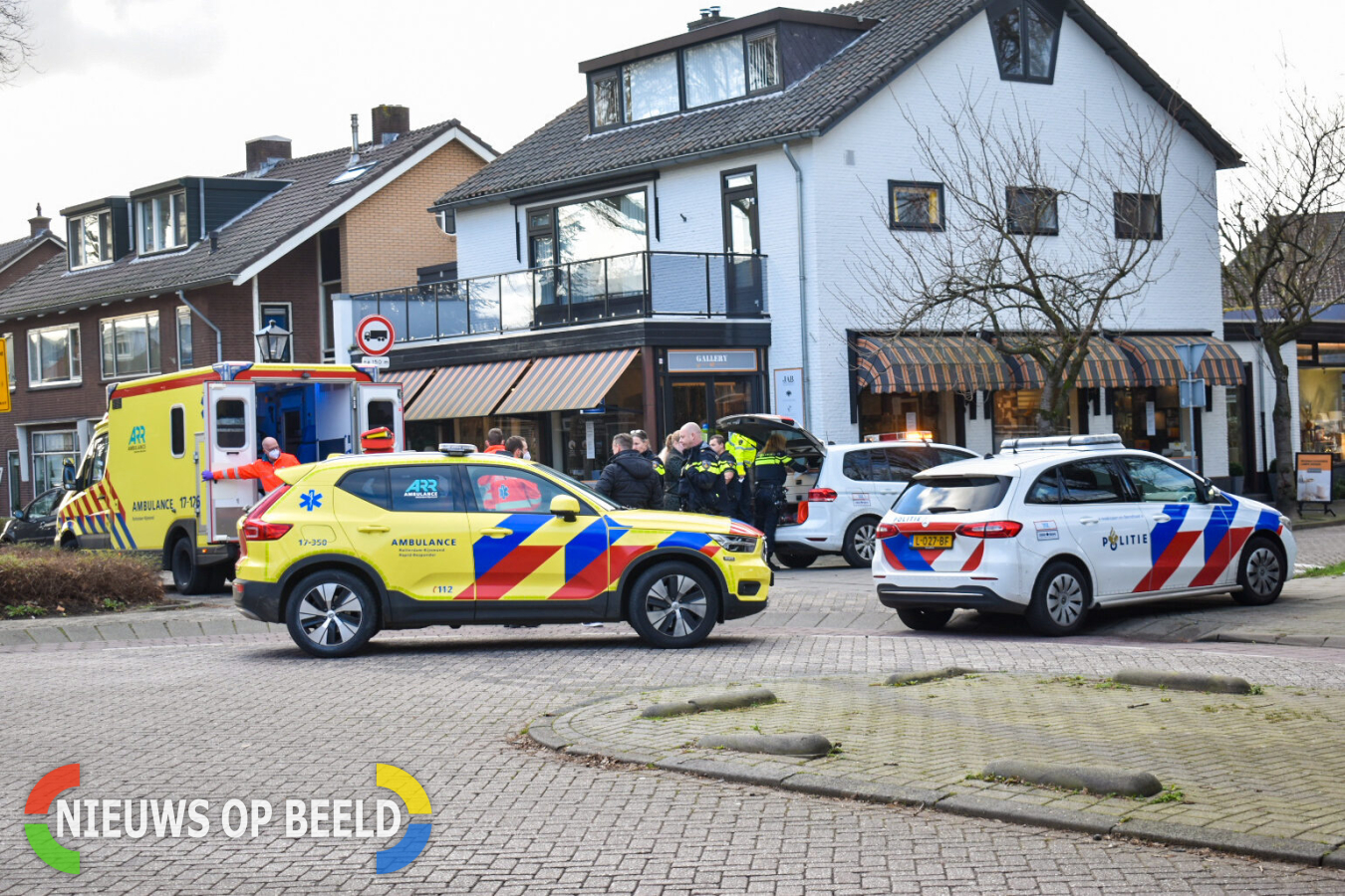 Vrouw op fiets gewond na aanrijding Noorderstraat Krimpen aan den
