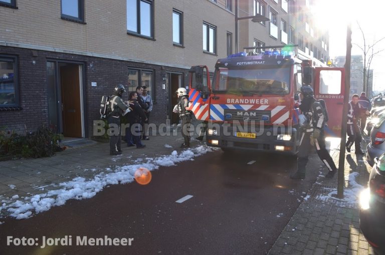 Kleine woningbrand ontstaan in kamerplant