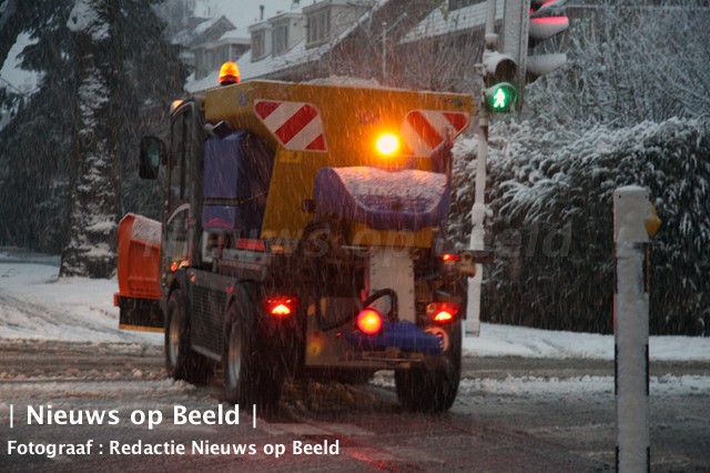 sneeuwoverlast-6-12-12-08