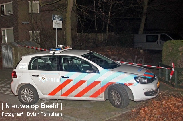 Woninginbrekers op heterdaad aangehouden Van der Duyn van Maasdamlaan Vlaardingen.