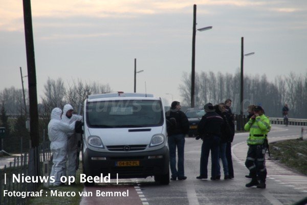 08-02-13-lekdijk-dode-2