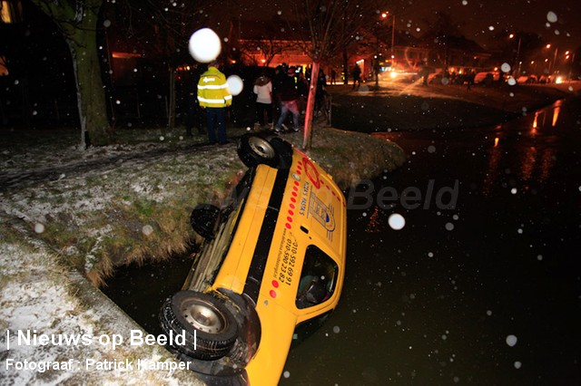 24-02-13-Koningjulianaweg-Maasland-Autotewater1