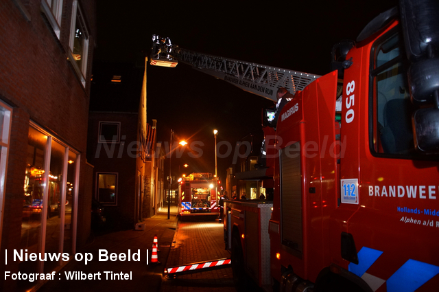 foto-wilbert-tintel-schoorsteenbrand-dorpsstraat-hazerswoude-19-02-13-3