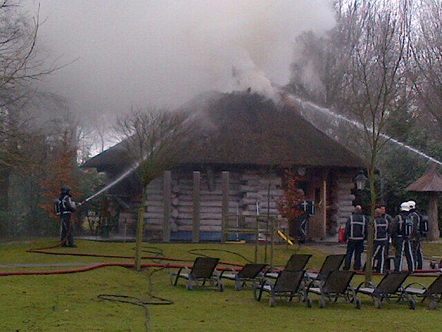 Flinke brand bij Thermen Holiday in Schiedam