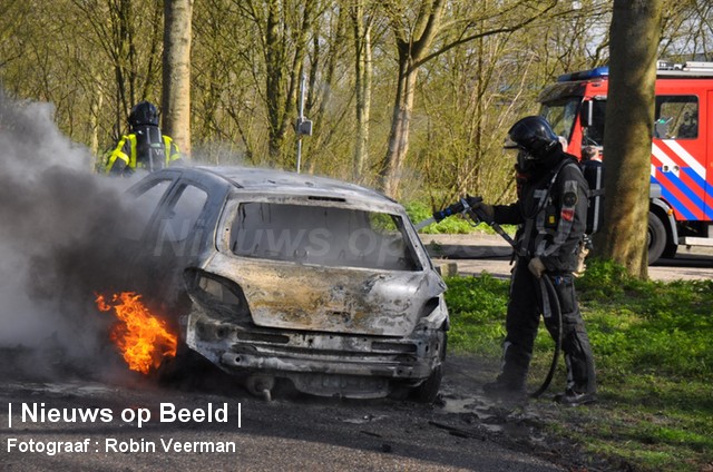 20-04-13-NieuweWestdijk-Spijkenisse-Brandnaoverval1
