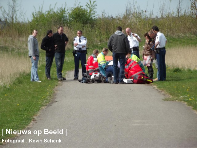 28-04-13-KleineDuiker-Barendrecht-Meisjetenval2