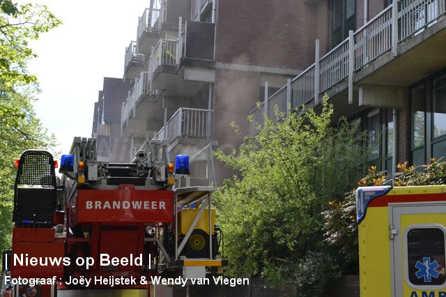 Veel schade in woning na brand Vriendenlaan Rotterdam