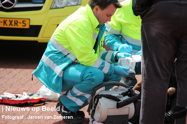 Meisje gewond na tussen fiets en scootmobiel Meidoornstraat Krimpen aan den IJssel