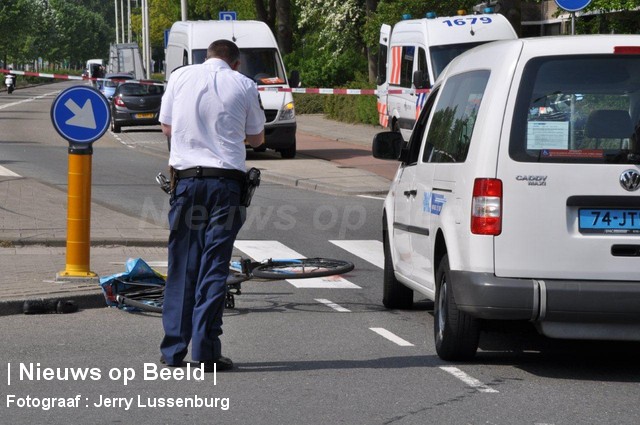 Vrouw ernstig gewond na ongeval met fiets Molenvliet Rotterdam