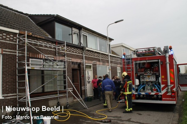 Brand na werkzaamheden op dak Kleikade Waddinxveen