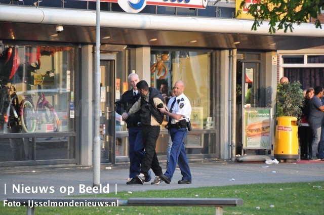 02-05-13-onrust-ijsselmonde-jerry-4