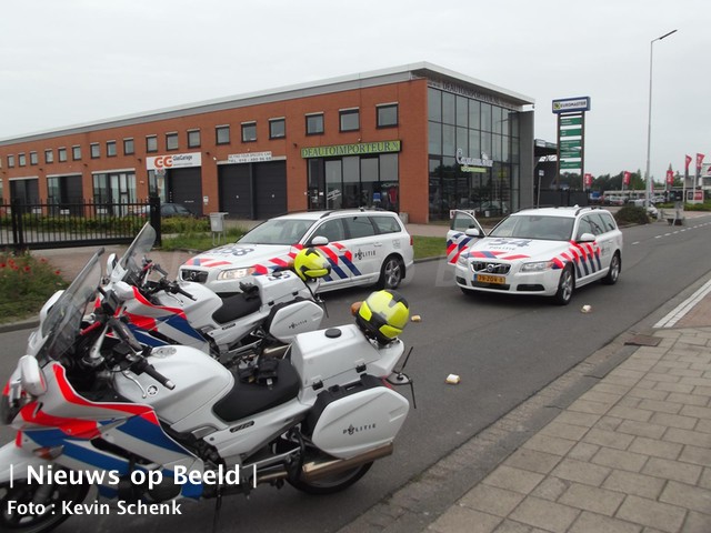 Drie verdachten aangehouden na achtervolging Driemansteeweg Rotterdam