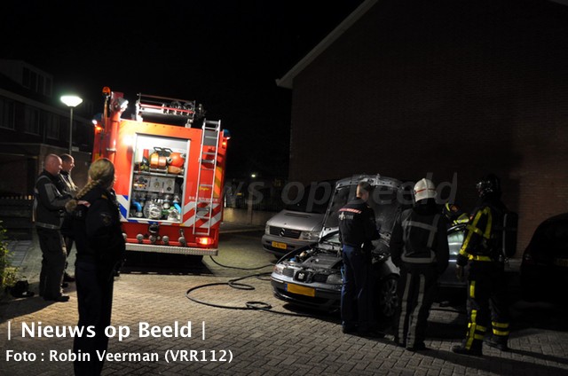 11-06-13-brand-auto-spijkenisse-2