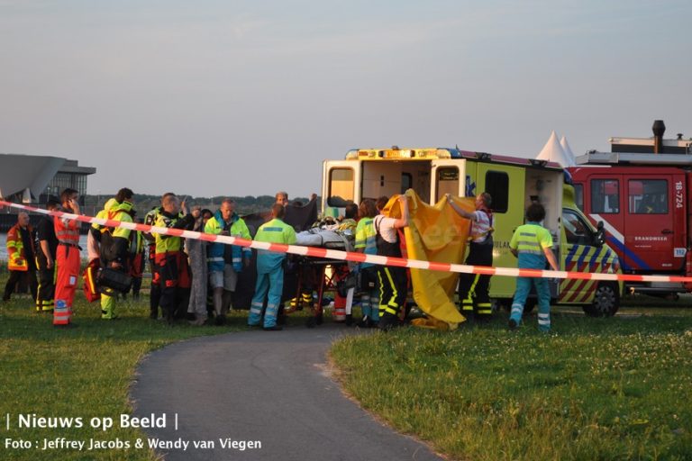 Jongen (15) overleden na zwemmen in Spui Oud Beijerland