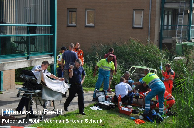 23-08-13-Poortugaal-Bedrijfsongeval-Schilder09 23-08-13-Poortugaal-Bedrijfsongeval-Schilder09.jpg