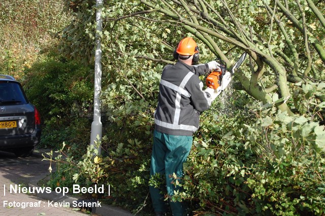 28-10-13-Irenestraat-Poortugaal-Stormschade1