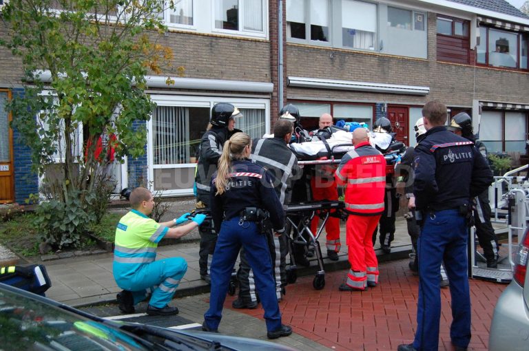 MMT-inzet na medisch noodgeval in woning Lijsterlaan Rhoon