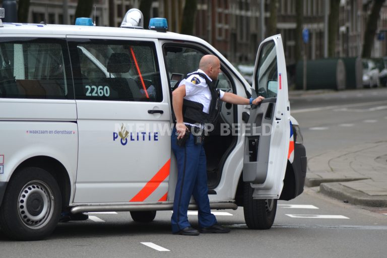 Politie lost schoten na overval Lidl ’t Plateau Spijkenisse