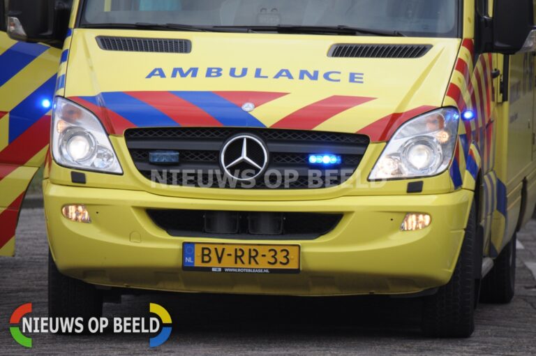 Man lichtgewond na steekpartij Stadhuisplein Rotterdam