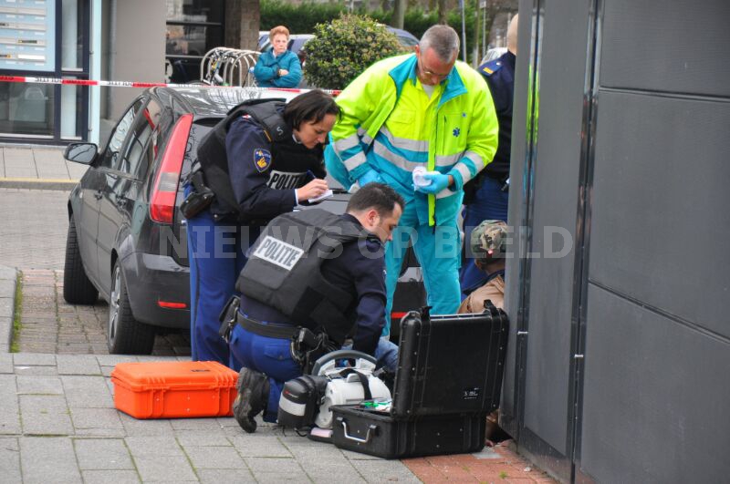 argument Aanhoudend Merg Update : Politie lost schoten na schietpartij met gewonde Slinge Rotterdam  - Nieuws op Beeld