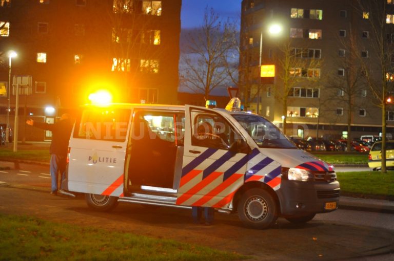 Voetganger gewond na oversteken op de Oldegaarde Rotterdam