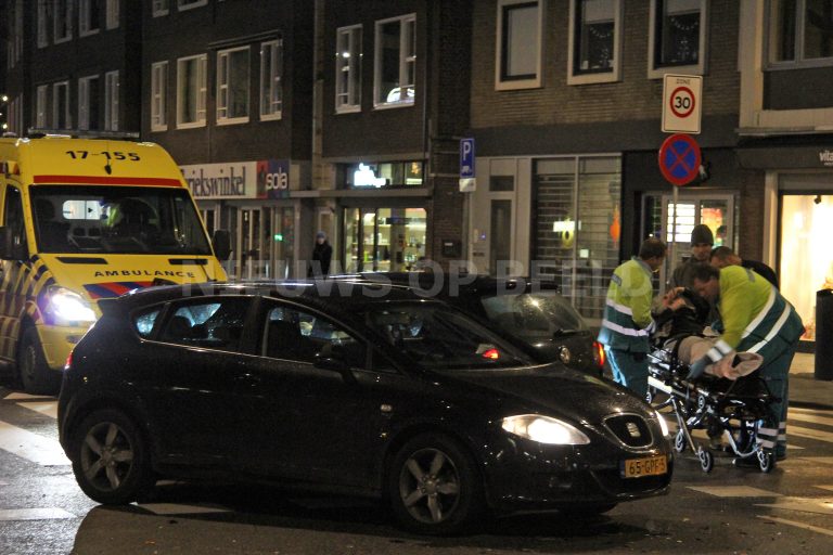 Gewonde na aanrijding tussen drie auto’s Goudsesingel Rotterdam
