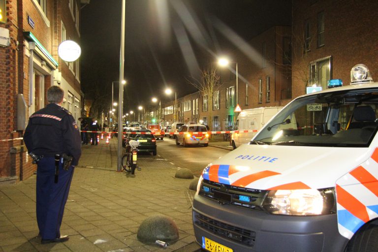Drie verdachten aangehouden voor schietpartij Klaverstraat Rotterdam (video)