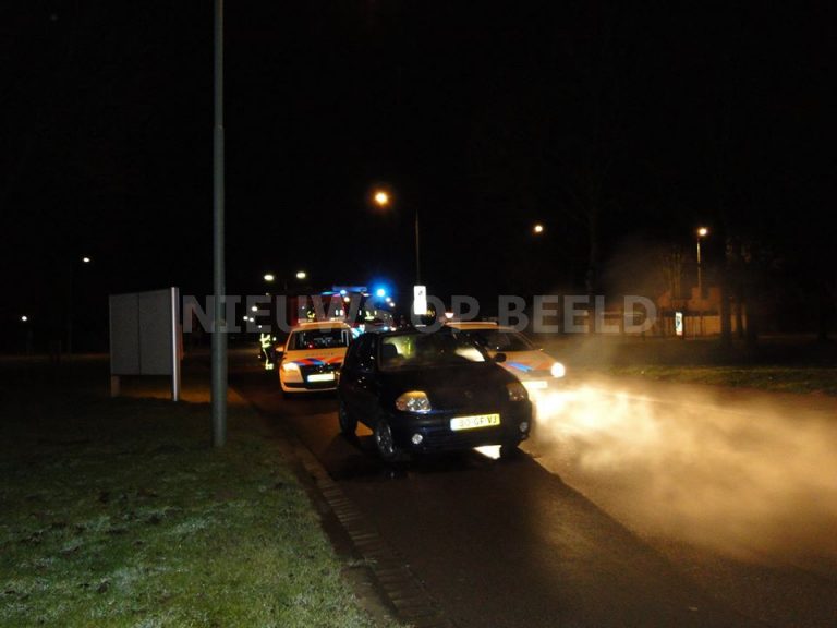 Automobilist sloopt eigen auto tijdens achtervolging Ploegstraat Dordrecht