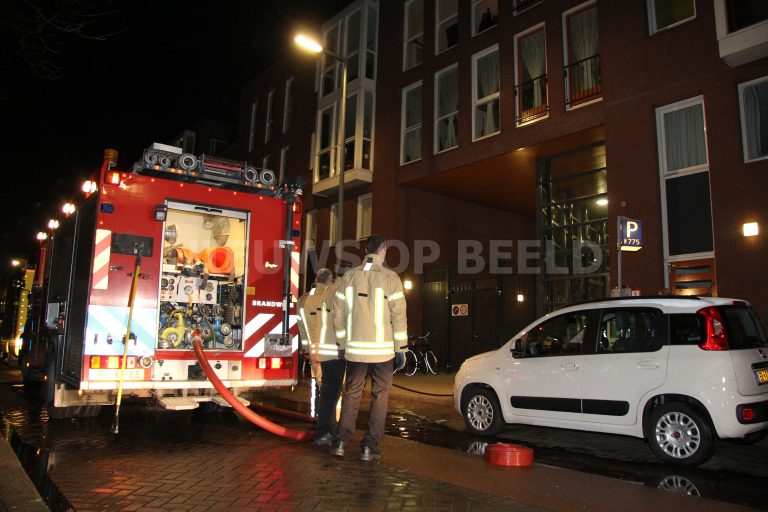 Felle brand in combiketel van woning Bergsingel Rotterdam