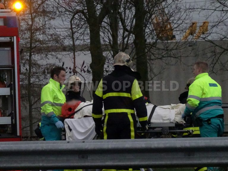 Snelweg A12 afgesloten na ongeval bij Zoetermeer