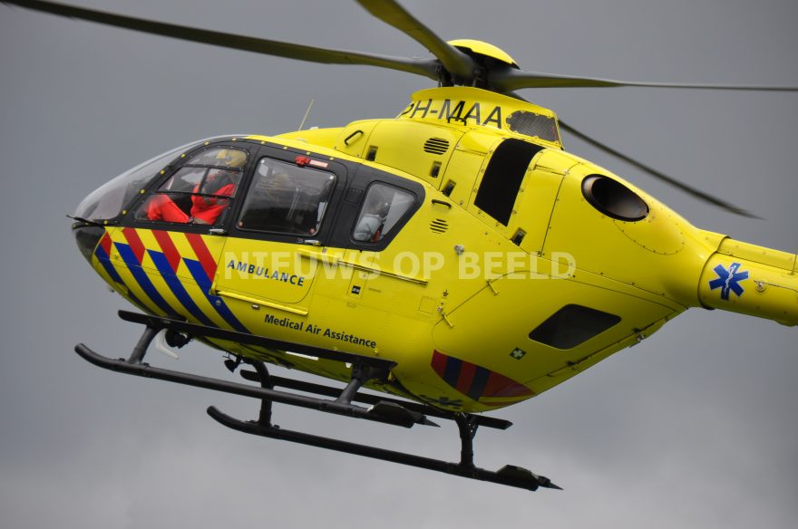 Twee doden na frontale aanrijding tussen motoren in Ooltgensplaat