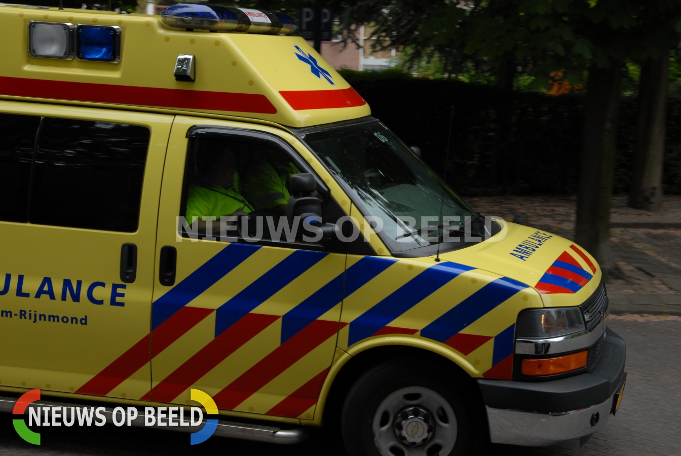 Stock_Ambulance_Robin