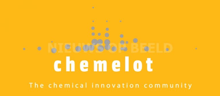Destillatietoren bij Chemelot dreigt om te vallen Kerenshofweg Geleen