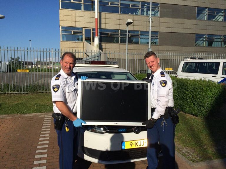 Politie zoekt rechtmatige eigenaar van aangetroffen flatscreen op straat Floralaan Pijnacker