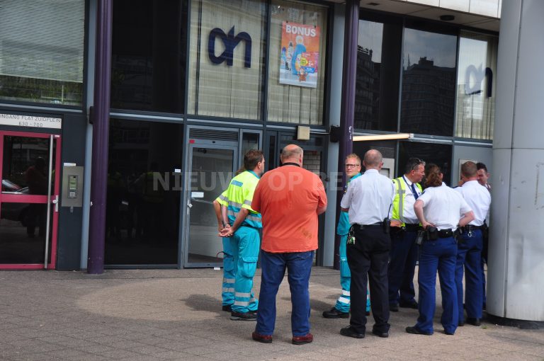 Medewerker Albert Heijn winkelcentrum Zuidplein onwel door brandje