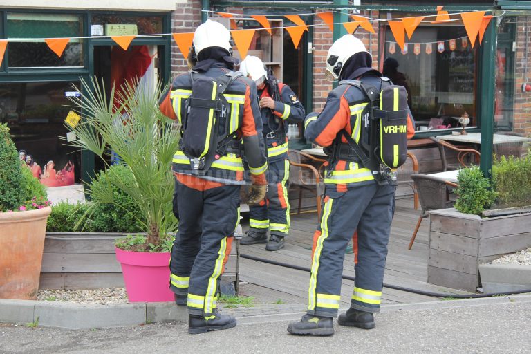 Kleine brand in keuken café Oud Verlaat Rottekade Zevenhuizen [VIDEO]