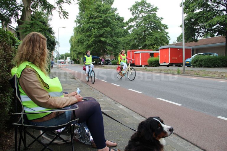 Alle 375 leerlingen slagen voor fiets verkeersexamen Krimpen a/d IJssel