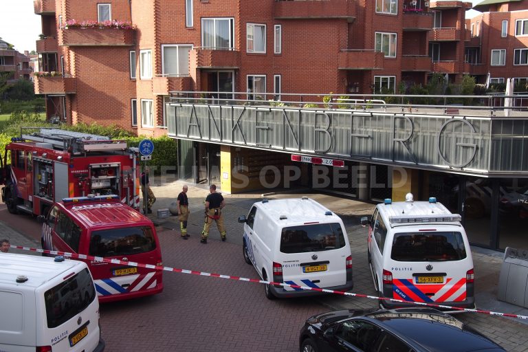 Vrouw overleden na ongeval met lift Tankenberg Capelle aan den IJssel