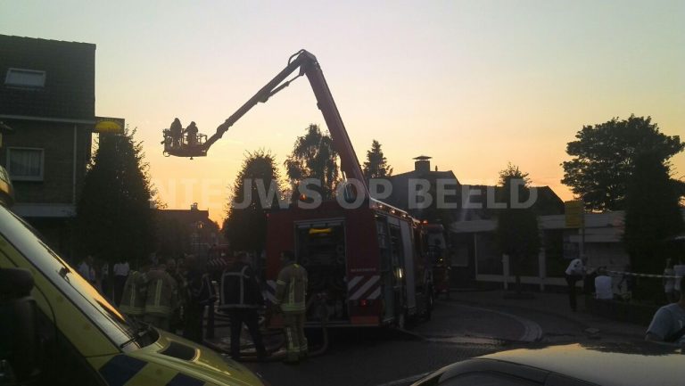 Explosie en brand leggen restaurant Bodega in de as Dorpsweg Rockanje