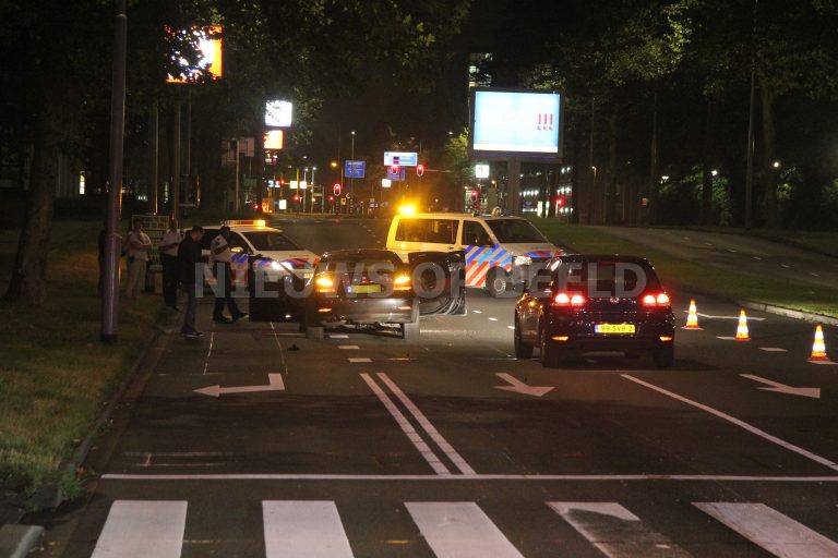 Wilde achtervolging autodief (25) komt snel ten einde Hoofdweg Rotterdam [VIDEO]