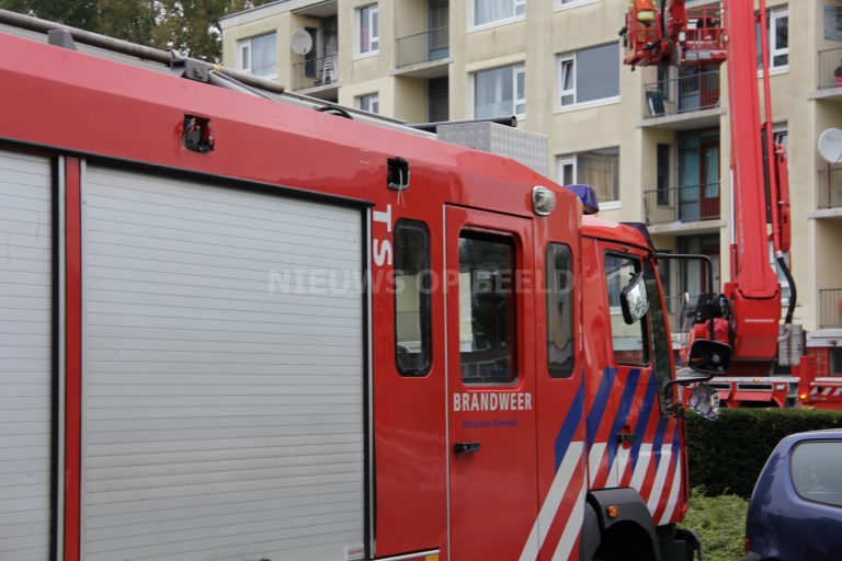 Brandweervoertuig vliegt uit de bocht naar spoedrit Arendshof Capelle aan den IJssel