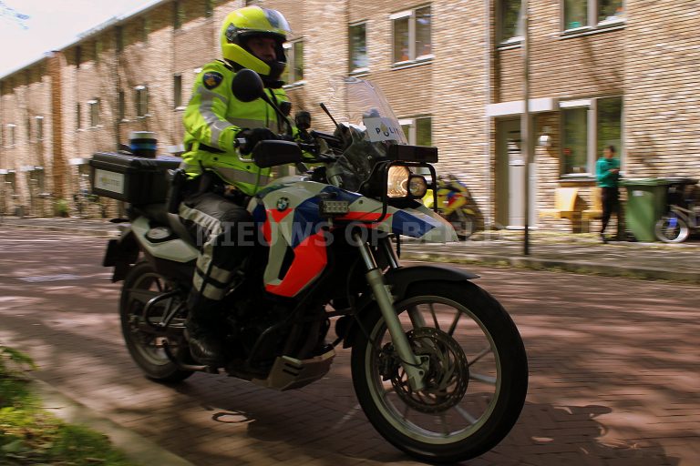 Pubers met vuurwapen gepakt na beroven 17-jarig meisje Rosestraat Rotterdam