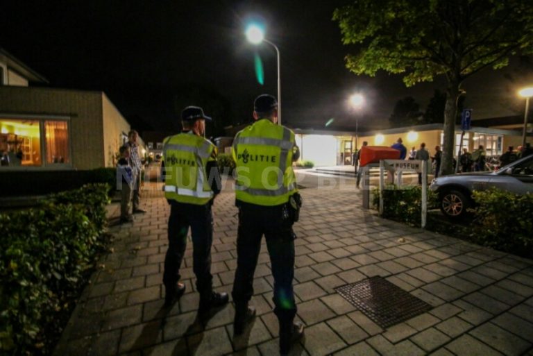 Protest actiegroep Voorpost tegen komst asielzoekers in ‘s-Gravendeel