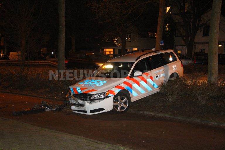 Politie schiet na wild-west achtervolging Capelseweg Capelle aan den IJssel