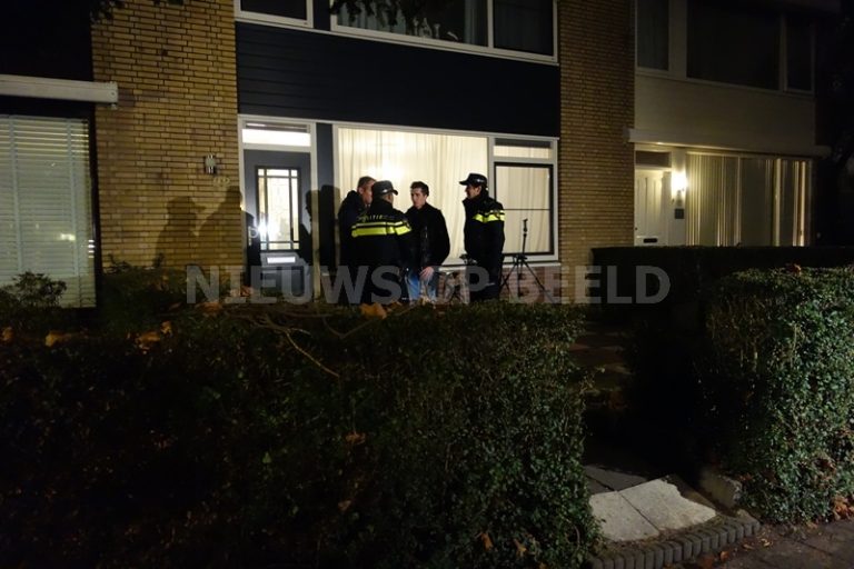 Bizar : Zoon (14) schiet moeder (34) neer Gijsbert Steenhoekstraat Rotterdam