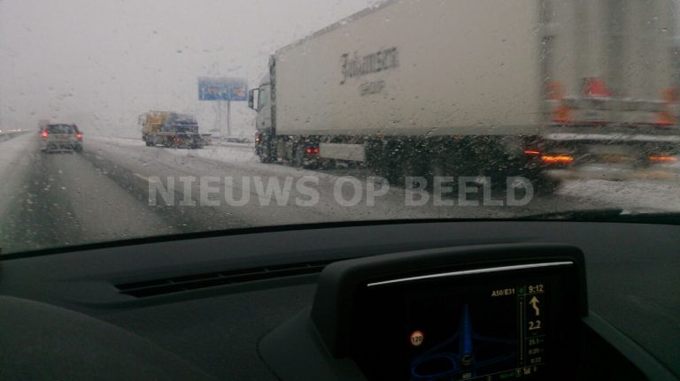 Spiegelgladde wegen en ongevallen in het oosten van het land