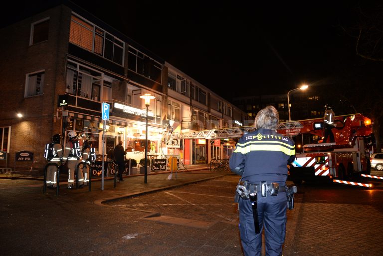 Gewonde bij uitslaande woningbrand Dillenburgplein Ridderkerk