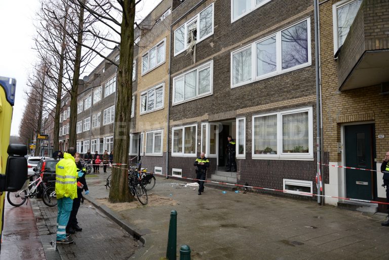 Man valt uit raam na ruzie Professor Kamerlingh Onneslaan Schiedam