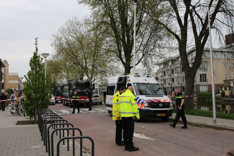 Man zwaargewond afgevoerd na aanrijding met bestelbus Da Costasingel Hazerswoude Rijndijk
